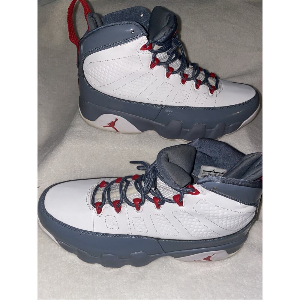 Air Jordan 9 Retro Size 11